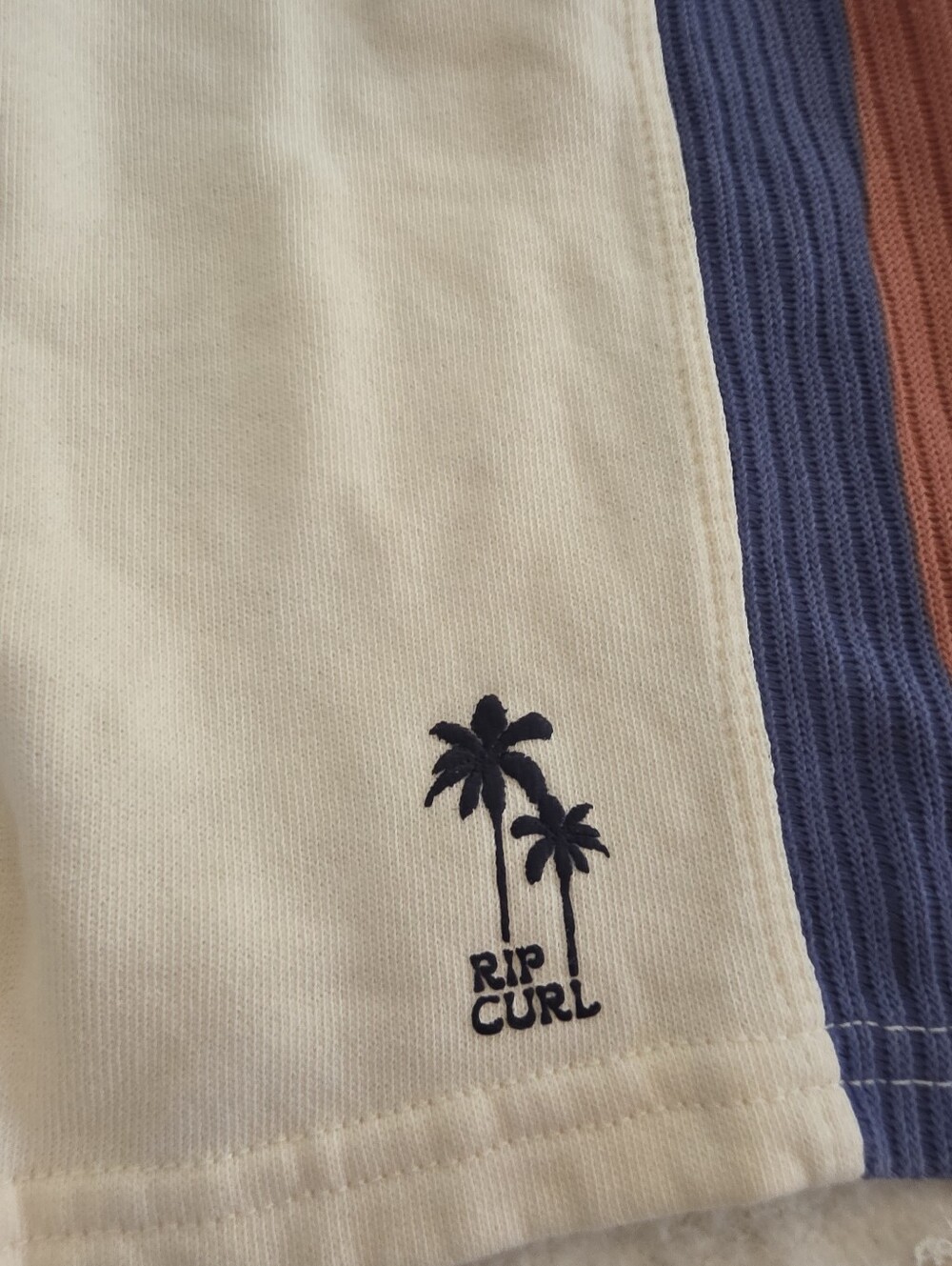 Rip Curl Melting Waves Fleece Short Size XL - Picture 2 of 6